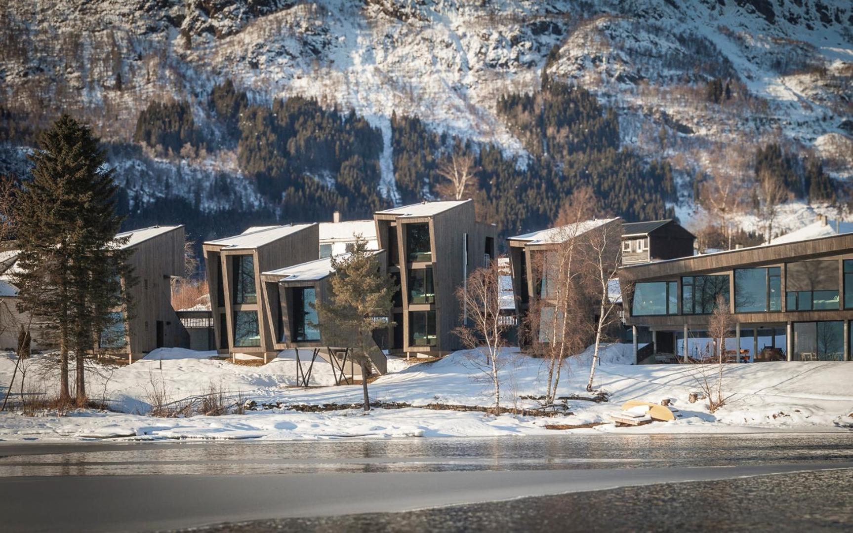 Elva Hotel Skulestadmo Exterior foto